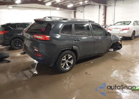 2016 Jeep Cherokee Trailhawk из США, поврежденный, VIN 1C4PJMBB3GW226218